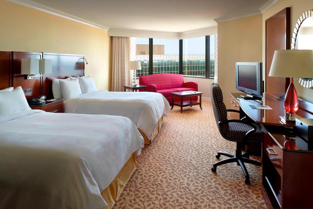 New Orleans Marriott At Lakeway 3*